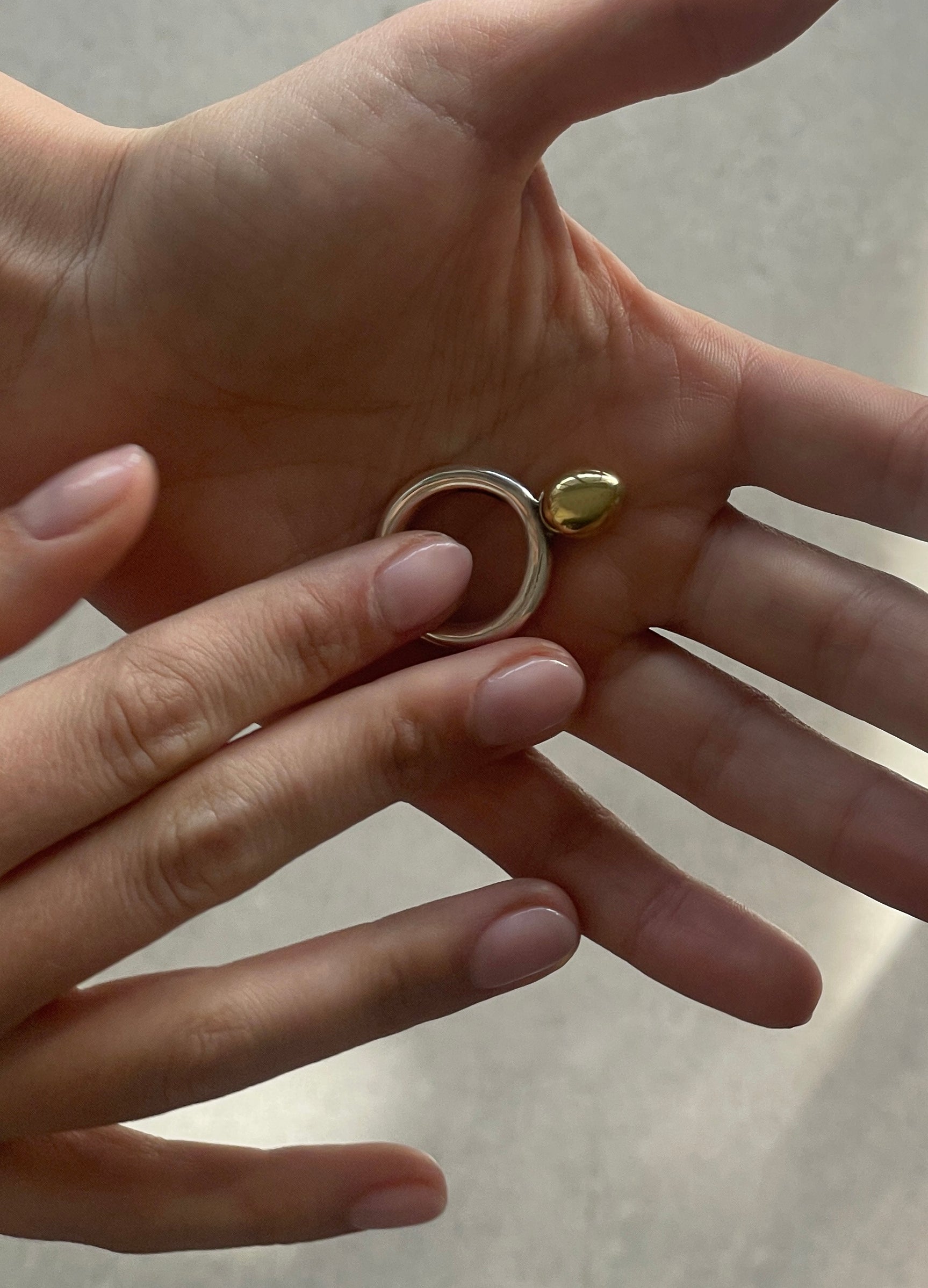 ANILLO OVO
