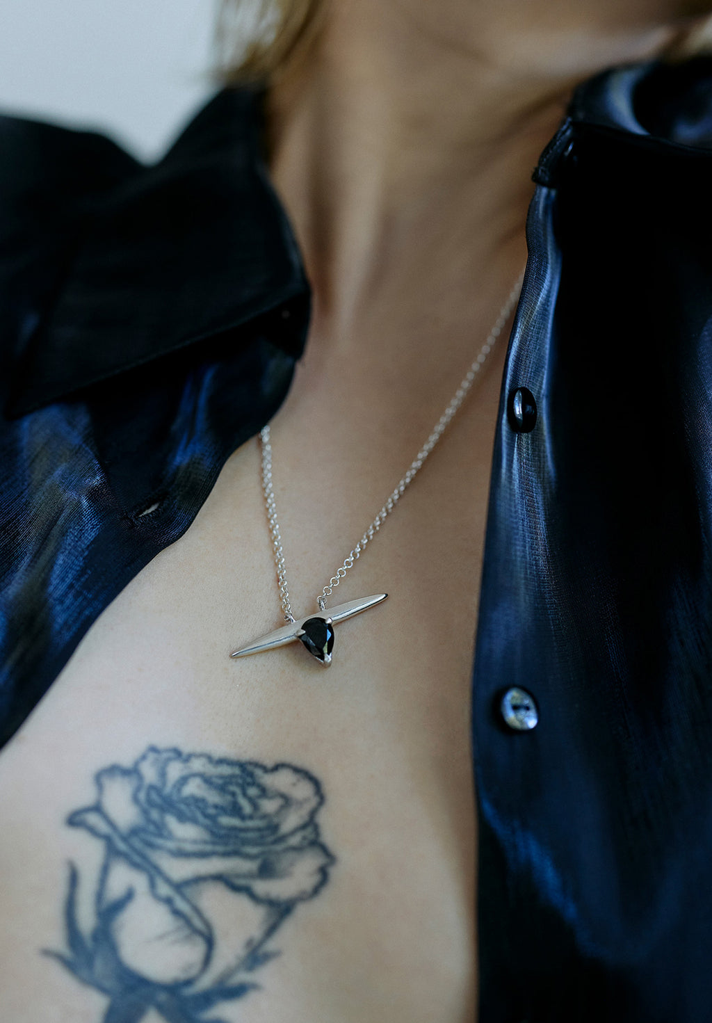 COLLAR HIBRIDO